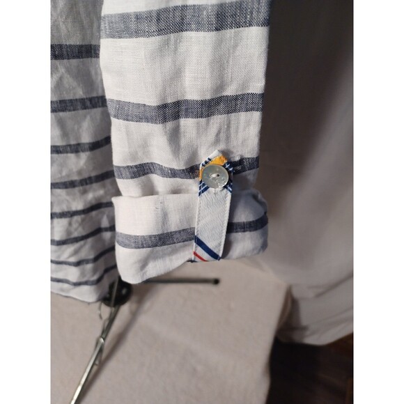 JOHN- MARK Women's small button up shirt - Picture 4 of 10